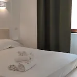 Daire Cconforthotels Sea Dream Palace 1 Trani