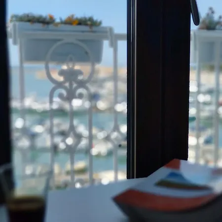 Cconforthotels Sea Dream Palace 1 Appartement Trani